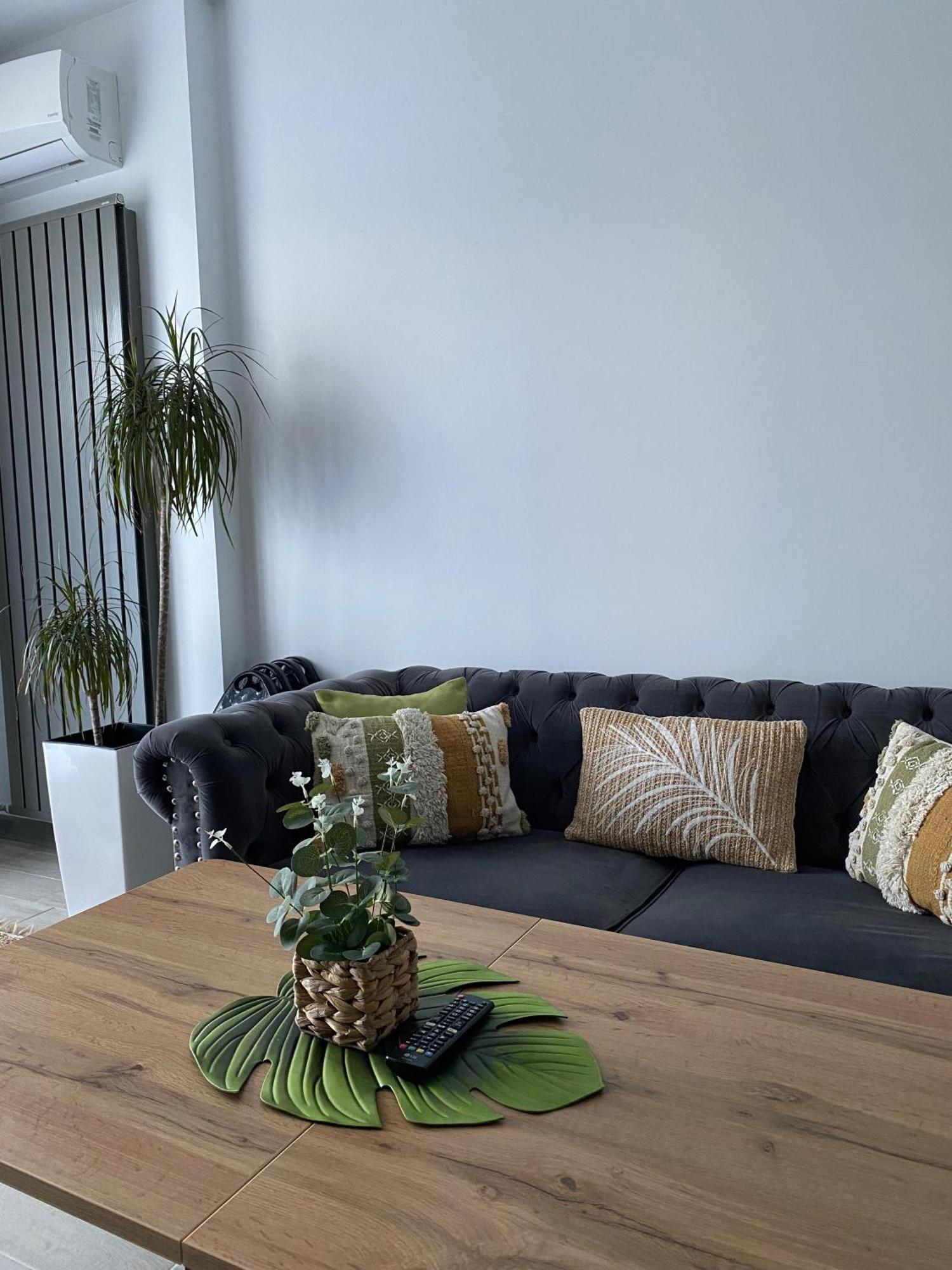 Iako Premium Apartament Нэводари Экстерьер фото