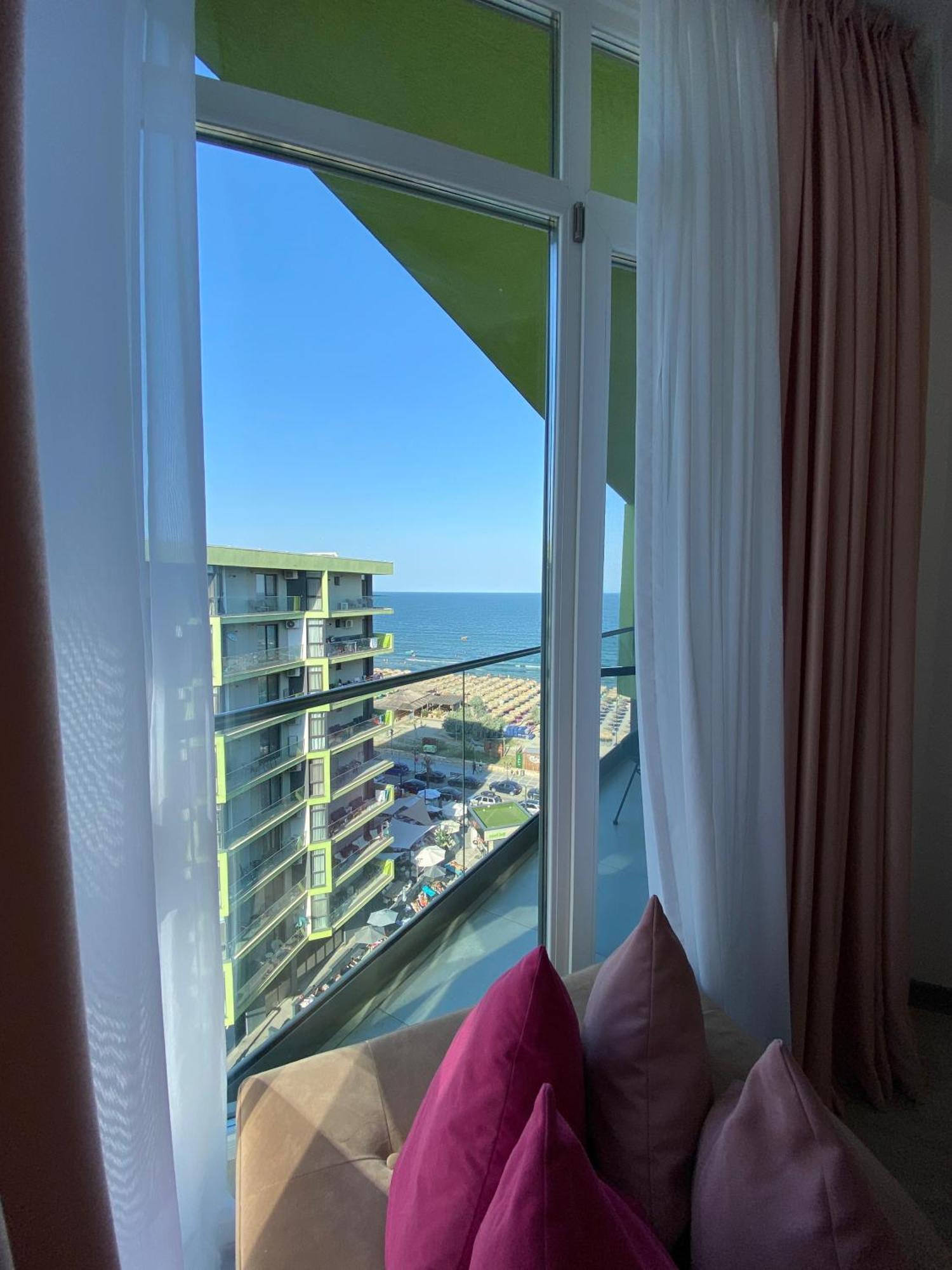 Iako Premium Apartament Нэводари Экстерьер фото