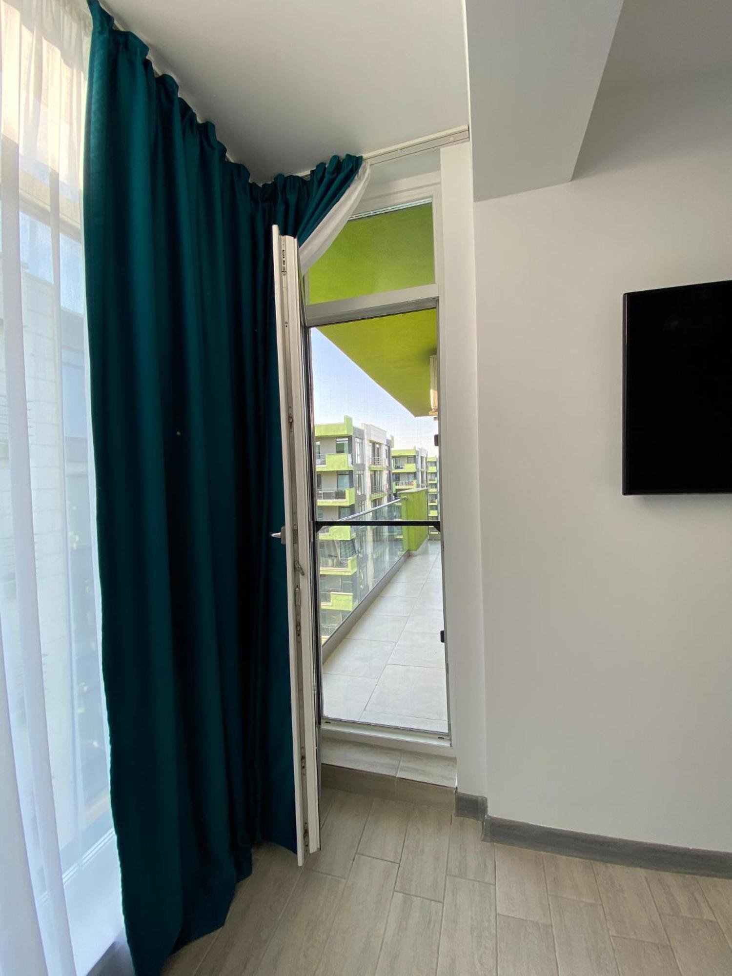 Iako Premium Apartament Нэводари Экстерьер фото